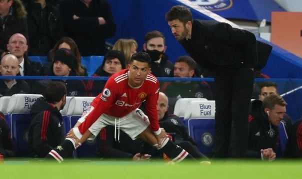 AIYOUXI-卡里克：C罗打替补不是朗尼克的决定 点球不存在